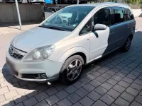 Gebraucht Opel Zafira 150 PS (110 kW) 2007 Silber Van / Kleinbus
