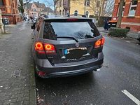 Gebraucht Fiat Freemont 170 PS (125 kW) 2016 Grau SUV