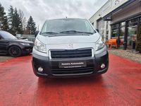 Gebraucht Peugeot TePee Access 128 PS (94 kW) 2013 Silber Van / Kleinbus