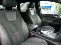Używany Ford S-MAX ST-Line 190 KM (139 kW) 2023 Biały Minivan
