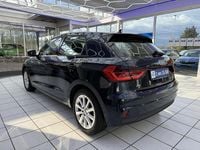 Gebraucht Audi A1 Sportback Basis 95 PS (69 kW) 2019 Blau metallic Kleinwagen