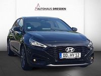 Gebraucht Hyundai i30 Advantage 101 PS (74 kW) 2025 Abyss black / mic Limousine