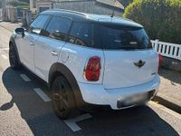 Second-hand Mini Countryman 2011 Galben SUV