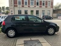 Gebraucht VW Golf V 75 PS (55 kW) 2004 Schwarz Kleinwagen