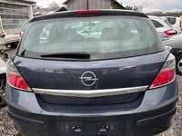 Gebraucht Opel Astra 90 PS (66 kW) 2009 Grau Limousine