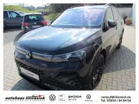 Gebraucht VW Tiguan R-line 193 PS (141 kW) 2026 Grenadillschwarz metallic SUV