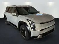 Neu Kia EV9 Earth 150 kW (204 PS) 2025 Silber SUV