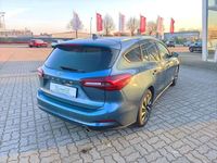 Gebraucht Ford Focus Titanium 125 PS (91 kW) 2024 Blau Limousine