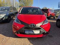 Gebraucht Toyota Aygo 69 PS (50 kW) 2018 Vulcanorot Kleinwagen