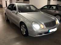 Gebraucht Mercedes E280 231 PS (169 kW) 2005 Silber Limousine