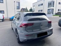 gebraucht VW Golf 1.5 eTSI OPF 110kW DSG Life unfallfrei