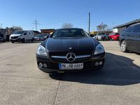 Gebraucht Mercedes SLK200 184 PS (135 kW) 2014 Obsidianschwarz  metalliclack Cabrio