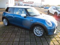 Gebraucht Mini Cooper Classic 136 PS (100 kW) 2021 Blau Kleinwagen