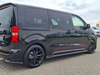 Gebraucht Opel Vivaro Basis 177 PS (130 kW) 2025 Van / Kleinbus