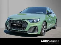 Gebraucht Audi A1 Sportback S-Line 207 PS (152 kW) 2025 Distriktgrün metallic Kleinwagen