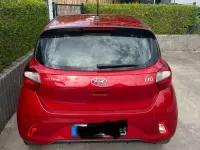 Gebraucht Hyundai i10 GO! 67 PS (49 kW) 2023 Rot Kleinwagen