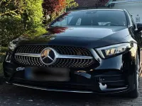 Gebraucht Mercedes A180 AMG line 136 PS (100 kW) 2019 Schwarz Limousine