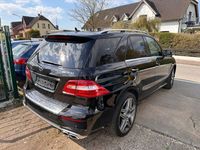 Gebraucht Mercedes ML63 AMG AMG 557 PS (409 kW) 2013 Schwarz SUV