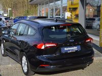 Gebraucht Ford Focus 120 PS (88 kW) 2022 Obsidianschwarz (metallic) Kombi