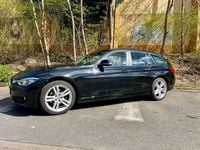 Gebraucht BMW 320 Advantage 190 PS (139 kW) 2017 Schwarz Kombi