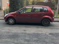 Gebraucht Ford Fiesta 80 PS (58 kW) 2002 Rot Kleinwagen