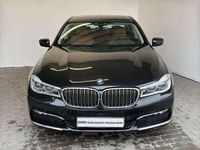 Gebraucht BMW 740 320 PS (235 kW) 2019 Black sapphire metallic Limousine