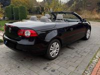 Gebraucht VW Eos 116 PS (85 kW) 2007 Schwarz Cabrio