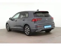 Brugt VW Golf VIII Active 131 HK (96 kW) 2022 Sedan