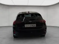 Neu Ford Focus Titanium 155 PS (114 kW) 2026 Schwarz Limousine