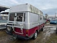 Second-hand VW LT 90 CP (66 kW) 1978 Roșu Break
