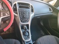 Second-hand Opel Astra 120 CP (88 kW) 2011 Gri Break