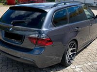 Gebraucht BMW 330 M Sport 258 PS (189 kW) 2005 Grau Kombi