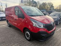 Gebraucht Renault Trafic Komfort 121 PS (88 kW) 2016 Rot Van / Kleinbus