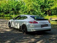 Gebraucht Porsche Panamera GTS 430 PS (316 kW) 2012 Weiß Limousine