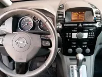 Gebraucht Opel Zafira 150 PS (110 kW) 2011 Grau Van / Kleinbus