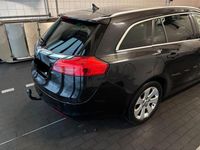Gebraucht Opel Insignia Edition 160 PS (117 kW) 2009 Schwarz Kombi
