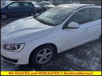 Gebraucht Volvo V60 152 PS (111 kW) 2018 Weiß Kombi