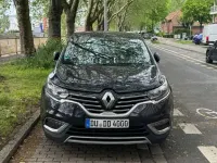 Używany Renault Espace Initiale Paris 160 KM (117 kW) 2015 Czarny Minivan