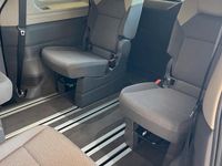 Gebraucht VW Multivan 150 PS (110 kW) 2023 Blau Van