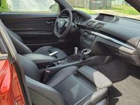 Gebraucht BMW 135 Performance 326 PS (239 kW) 2010 Rot Kleinwagen