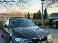 Gebraucht BMW 320 177 PS (130 kW) 2010 Schwarz Kombi