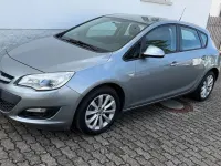 Gebraucht Opel Astra Active 101 PS (74 kW) 2013 Silber Limousine