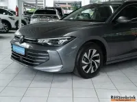 Gebraucht VW Passat Business 150 PS (110 kW) 2025 Grau Kombi