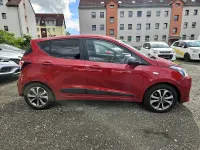 Gebraucht Hyundai i10 Passion Plus 67 PS (49 kW) 2019 Rot metallic Kleinwagen