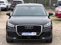 Używany Audi Q2 Basis 116 KM (85 kW) 2017 Czarny SUV