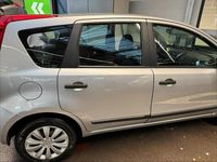 Gebraucht Nissan Note 88 PS (64 kW) 2006 Silber Kleinwagen