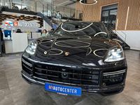 Gebraucht Porsche Cayenne Turbo 549 PS (403 kW) 2018 Schwarz SUV