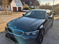 Gebraucht BMW 320e 190 PS (139 kW) 2020 Schwarz Kombi