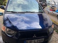 Gebraucht Mitsubishi Colt 95 PS (69 kW) 2012 Blau Kleinwagen