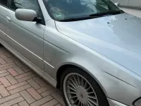 Gebraucht BMW 520 136 PS (100 kW) 2001 Silber Limousine